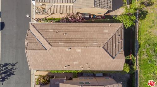 23721 Stagecoach Way, Santa Clarita CA  91354-0722 exterior