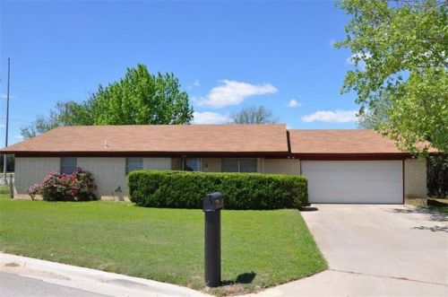 114 Buffalo Trl, Brownwood, TX 76802-2523