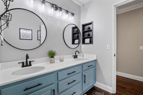 30411 Star Canyon Pl, Santa Clarita CA  91384-4712 exterior