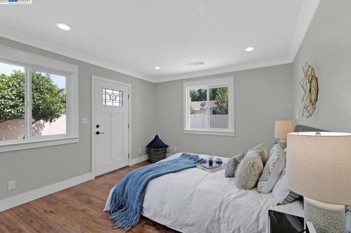 416 Easter Ave, Milpitas CA  95035-4203 exterior