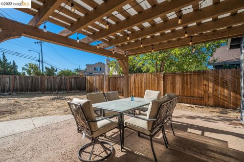 20 Megan Ct, Oakley CA  94561-3956 exterior