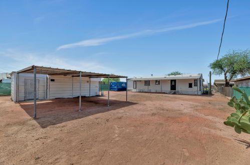 5817 41 Dr, Phoenix AZ 85029-1971 exterior