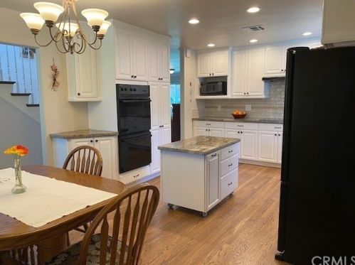 9237 Manzanar Ave, Downey CA  90240-2807 exterior