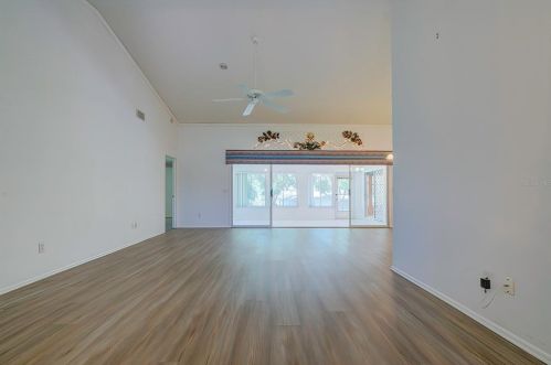 2222 Dove Hollow Dr, Brooksville, FL 34606-3269