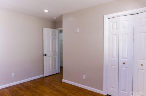 178 Louis Pl, Iselin NJ  08830-1236 exterior
