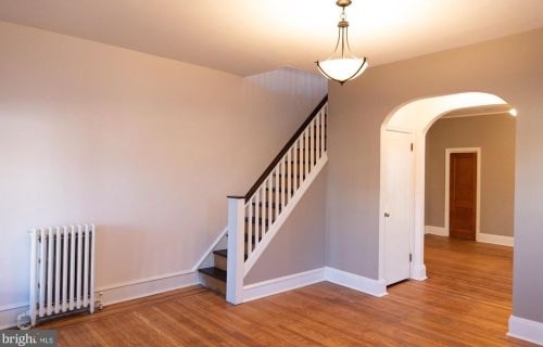 540 Chew Ave, Philadelphia PA 19120-2465 exterior