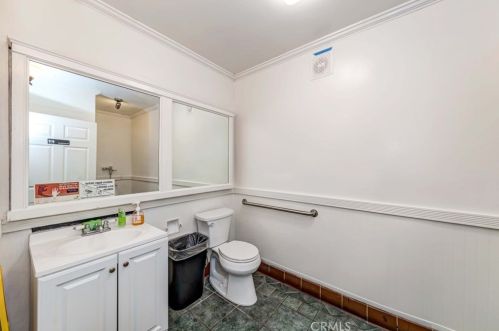 419 Commonwealth Ave, Fullerton CA 92832-2054 exterior