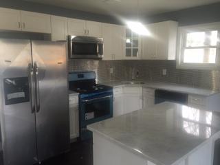 592 Macon Pl, Hempstead, NY 11553-2829