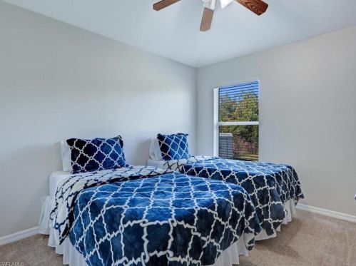 4333 20th Ave, Naples FL  34116-6409 exterior