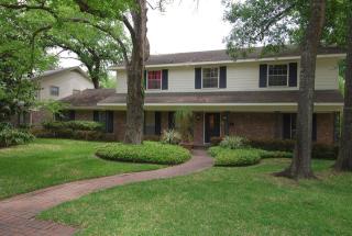 618 Ramblewood Rd, Houston TX  77079-6905 exterior