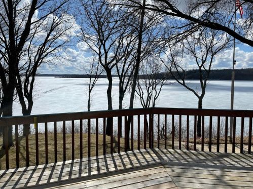 29117 Lake Ave, Paynesville MN  56362-9761 exterior