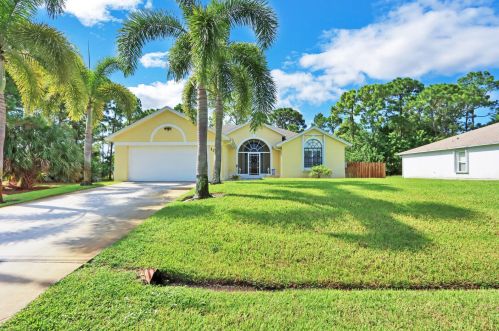 1042 Deauville Ave, Fort Pierce, FL 34953-3463