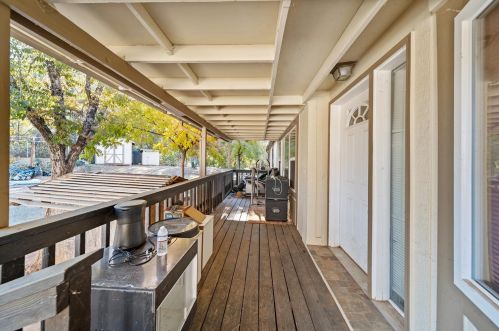 401 Powell Ridge Rd, Oroville CA  95966-8544 exterior