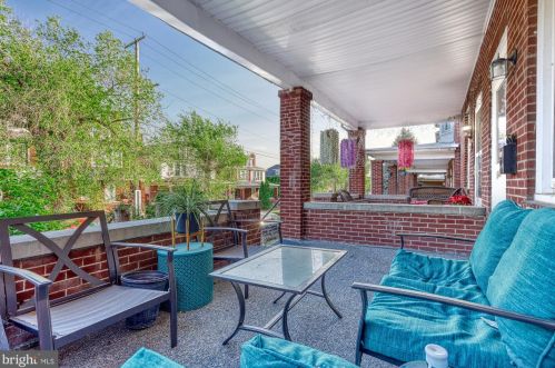 1846 Holly St, Harrisburg PA  17104-1241 exterior