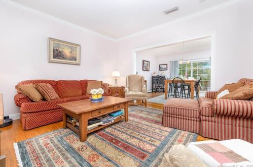 93 Deer Run Dr, Colchester CT  06415-1806 exterior