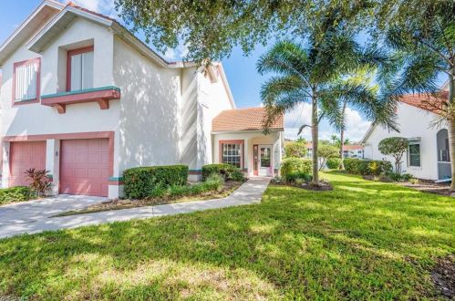 636 Windsor Sq, Naples, FL 34104-8387