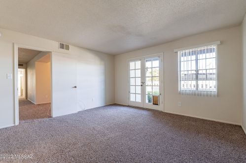 2820 6 St, Tucson AZ  85716-4406 exterior