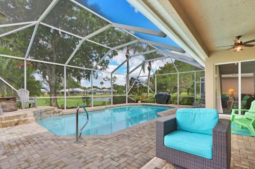 1556 Monarch Club Dr, Palm City FL  34990-8401 exterior