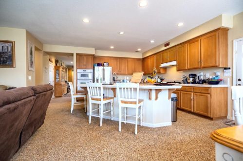 1741 Greger St, Valley Home CA 95361-8685 exterior