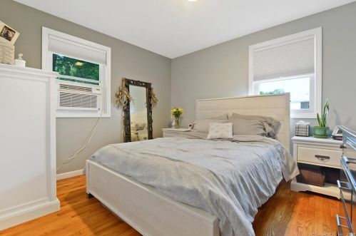 20 Front St, Middletown CT 06457-4424 exterior