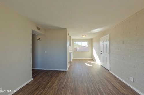 207 Thomas St, Casa Grande, AZ 85122-1918