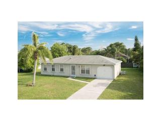 955 Dolphin Ave, Sebastian, FL 32958-5119
