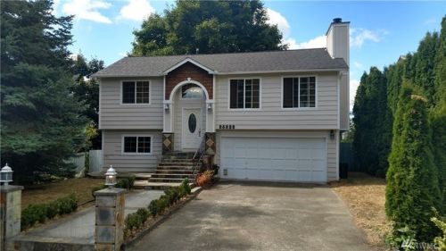 25233 121st Pl, Kent, WA 98030-6544