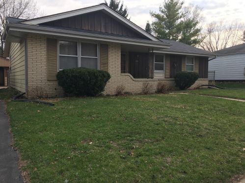 1601 Swartz Dr, Waukesha, WI 53188-4209