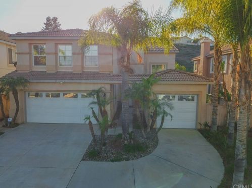 52 Villa Valtelena, Lake Elsinore, CA 92532-0110