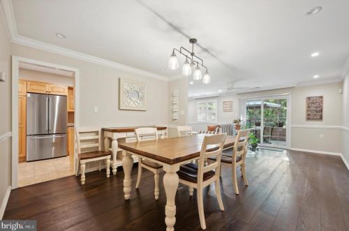 113 Woodgate Ln, Paoli, PA 19301-1429