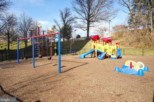 3705 George Mason Dr, Falls Church VA  22041-3759 exterior