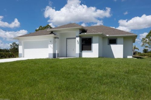 925 Norton Ave, Lehigh Acres, FL 33974-4634
