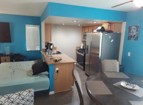 1140 Blaine St, Riverside, CA 92507-7680