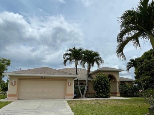 2101 2nd Ter, Cape Coral, FL 33990-1422