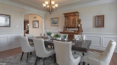 1 Cobalt Ct, Swedesboro NJ  08085-3644 exterior