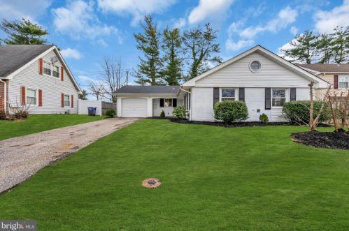 96 Pheasant Ln, Willingboro NJ  08046-2755 exterior