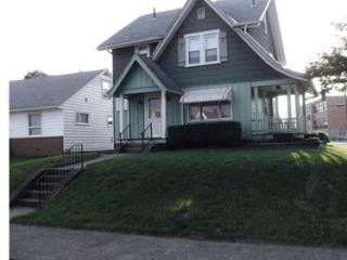 1325 Roslyn Ave, Canton, OH 44710-2248