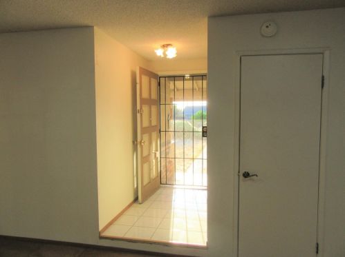 103 Rugosa Dr, Folsom CA 95630-2919 exterior