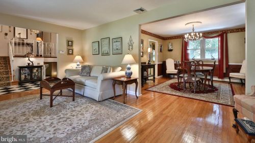 2415 Ball Rd, Willow Grove PA  19090-1509 exterior