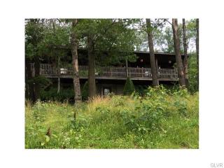 2361 Cherry Hill Rd, Palmerton, PA 18071-9749