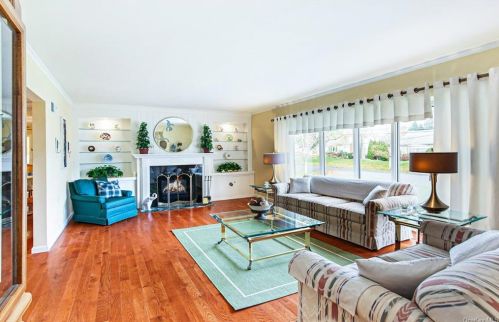 21 Durham Rd, White Plains, NY 10607-1005