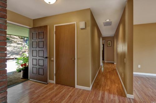 3802 Chanate Rd, Santa Rosa CA  95404-1840 exterior