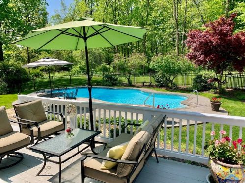 19 Ackerman Rd, Warwick, NY 10990-3060