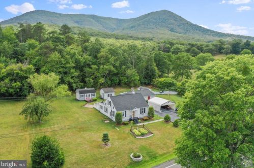 6157 Strasburg Rd, Strasburg, VA 22657-5145