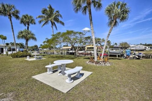 4630 Gulfgate Ln, Saint James City FL  33956-2710 exterior