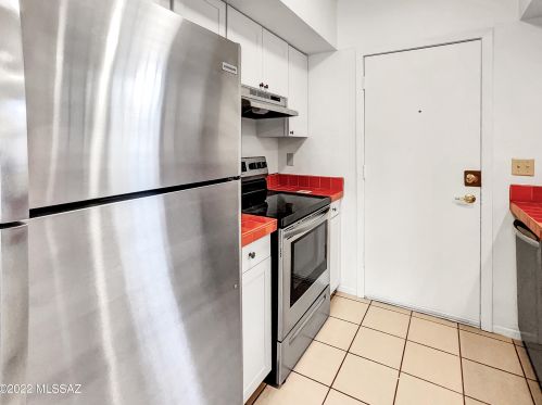 5086 Campbell Ave, Tucson AZ  85706-1510 exterior