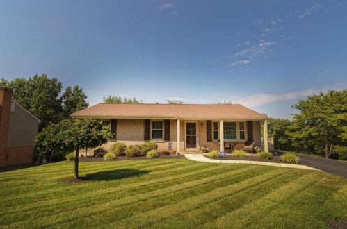 609 Missimer Ln, Vinton, VA 24179-2350