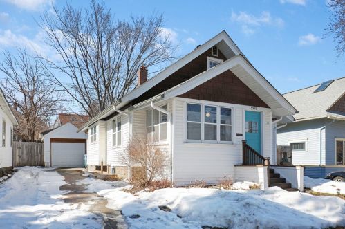 3928 Van Nest Ave, Minneapolis, MN 55409-1520