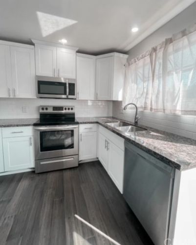 327 Streamwood, Irvine, CA 92620-1945