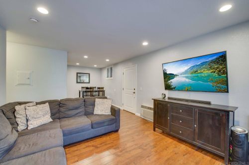 1350 Escondido, Escondido CA  92026-2511 exterior